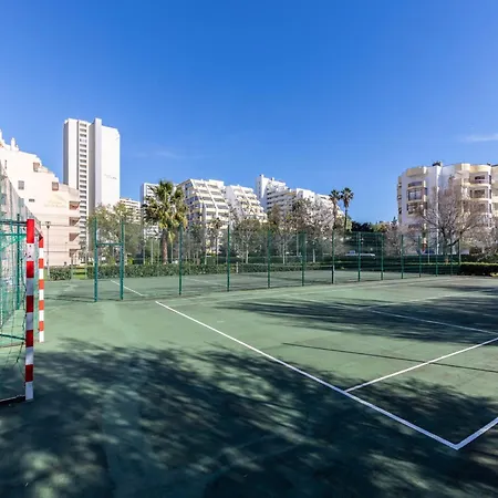 Апартаменты Akisol Rocha Plum *